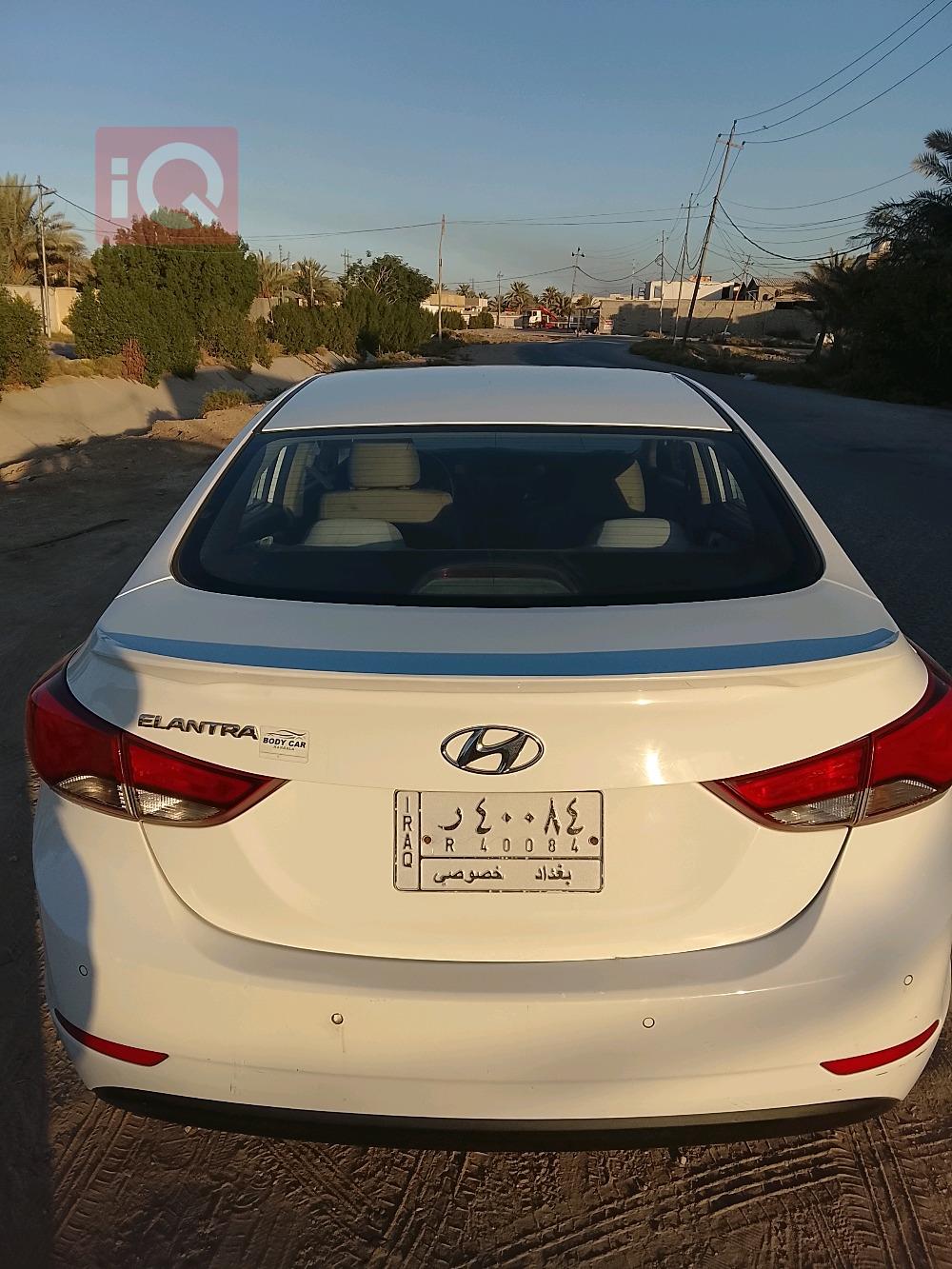 Hyundai Elantra